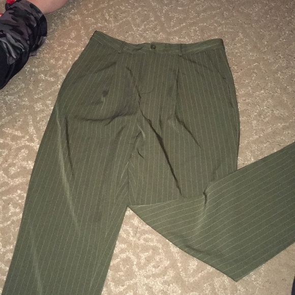 Green pinstripe pants - Picture 3 of 7